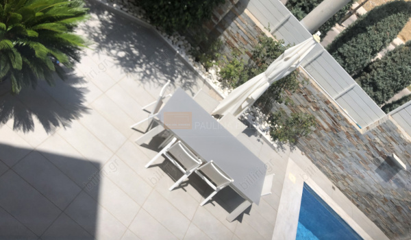 Εξωτερικός χώρος - Outdoor space